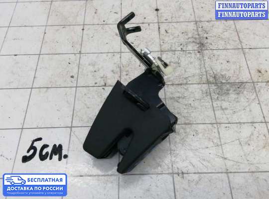 Замок багажника на Volkswagen Transporter T5