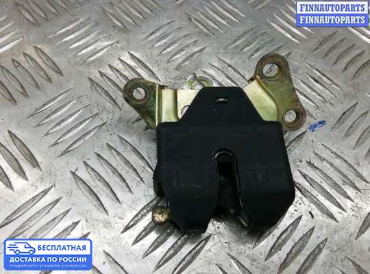 Замок багажника на Toyota Avensis I (T220)