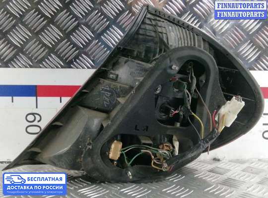 Фонарь задний на Toyota Camry XV30
