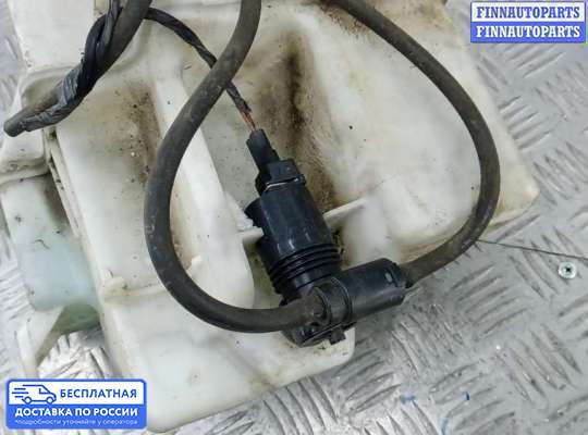 Бачок омывателя на Land Rover Freelander II