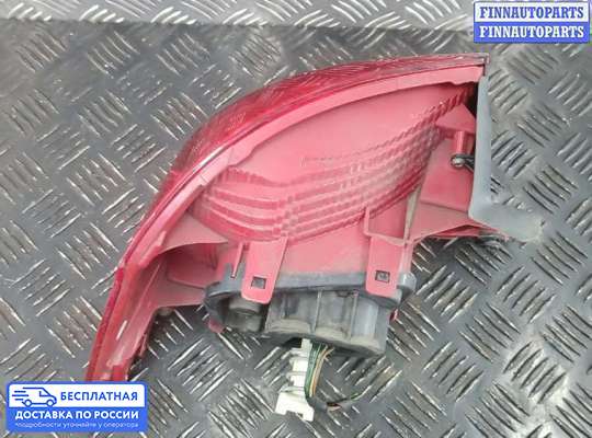 Фонарь задний на Volkswagen Passat B7 (36)