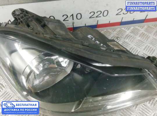 Фара передняя на Mercedes-Benz C (W204)