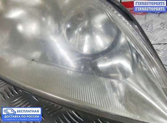 Фара передняя на Ford C-Max I