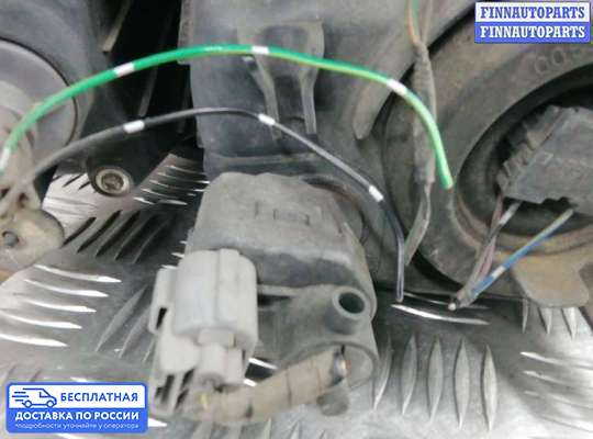 Фара передняя на Mitsubishi L200 (KA, KB)
