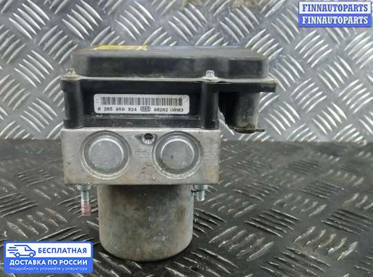 Блок ABS на Toyota Verso AR20