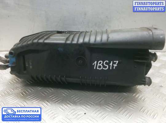 Корпус воздушного фильтра на Mercedes-Benz C (W203)