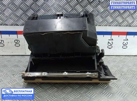 Бардачок (вещевой ящик) на Range Rover III (LM, L322)
