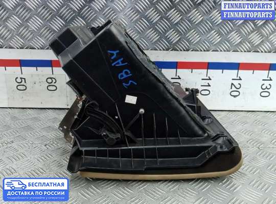 Бардачок (вещевой ящик) на Range Rover III (LM, L322)