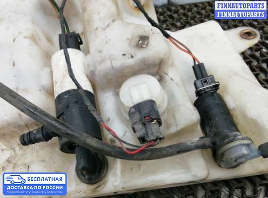 Бачок омывателя на Range Rover Sport I (L320)