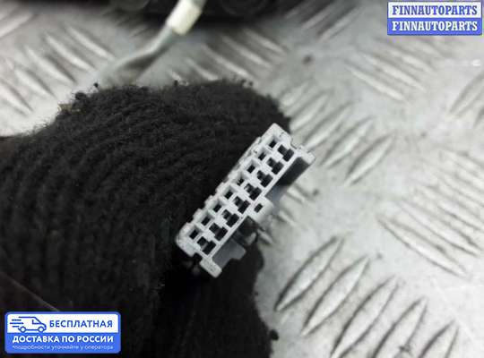 Зеркало боковое на Nissan Primera (P12)