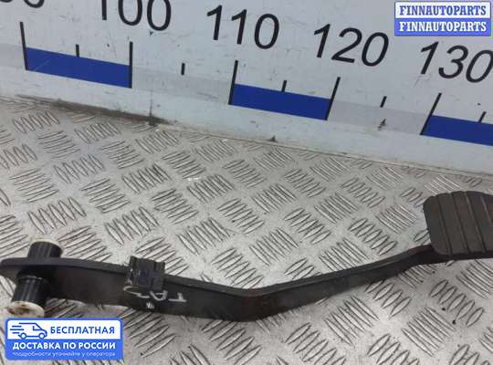 Педальный узел (педаль) на Audi 100 (44Q, C3)