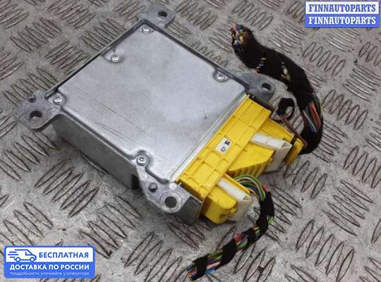 ЭБУ AIRBAG (электронный блок управления подушками безопасности) на Mercedes-Benz C (W204)