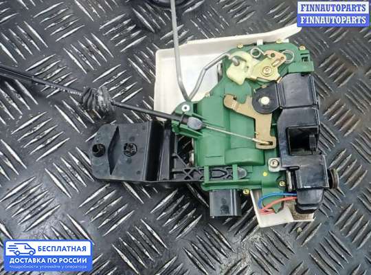 Замок боковой двери на Volkswagen Bora (1J2)