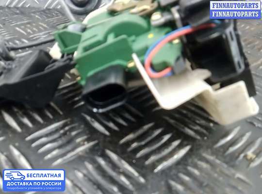 Замок боковой двери на Volkswagen Bora (1J2)