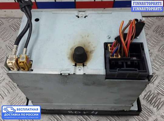 Магнитола на Volkswagen Touareg I (7L)