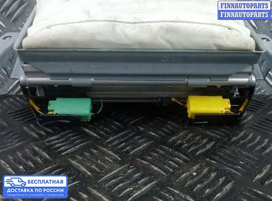 Подушка безопасности пассажира (AirBag) на Volkswagen Touareg I (7L)