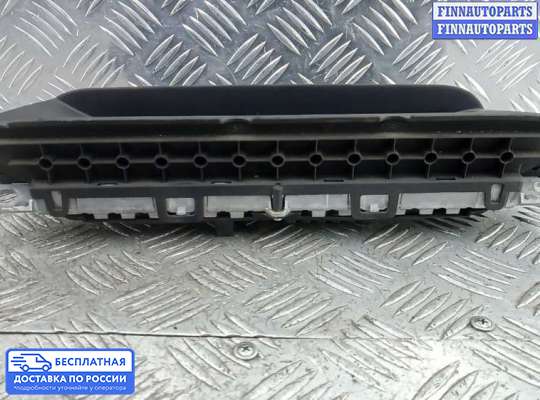 Дисплей бортового компьютера на BMW 7 (F01/F02)