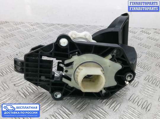 Кронштейн запасного колеса на Renault Modus