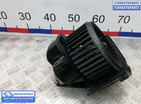Мотор отопителя на Volkswagen Amarok (2H)