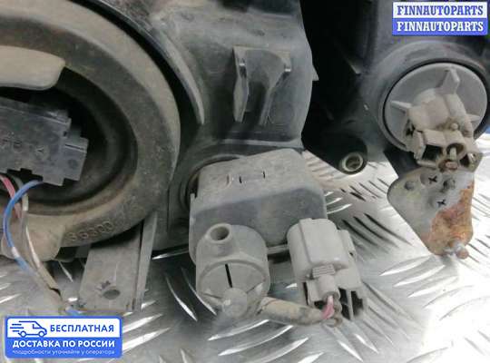 Фара передняя на Mitsubishi L200 (KA, KB)