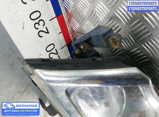 Фара передняя на Mitsubishi L200 (KA, KB)