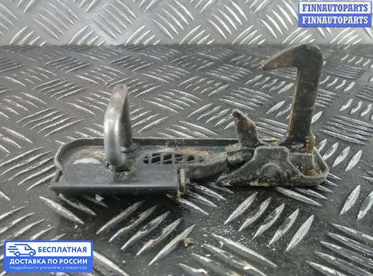 Замок капота на Volkswagen Jetta V (1K)