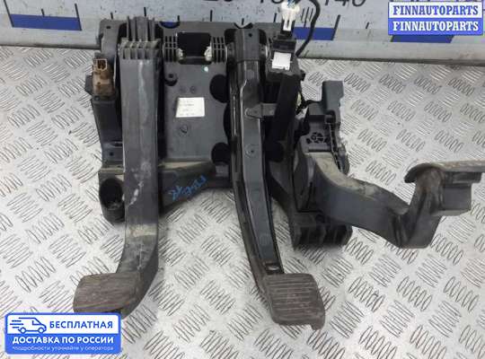 Педальный узел (педаль) на Peugeot Boxer II (250/290)