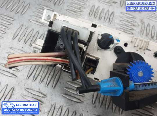Блок управления печкой на Ford Transit Mk6 / Mk7