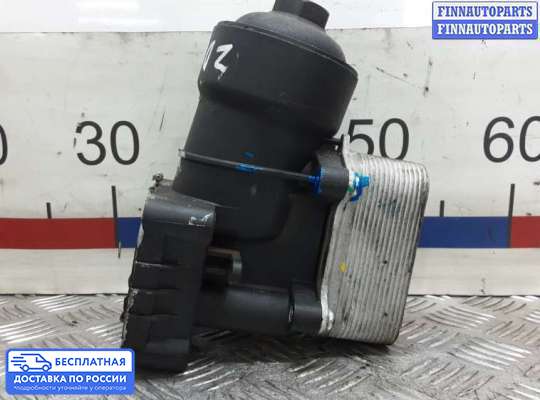 Корпус масляного фильтра на Volkswagen Passat B7 (36)