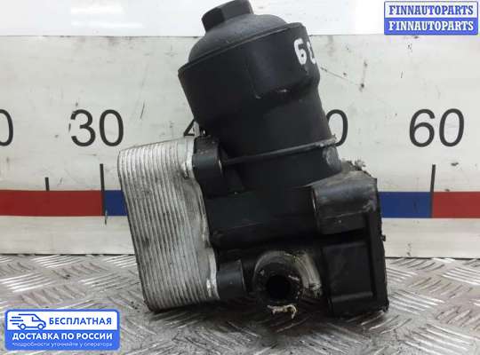 Корпус масляного фильтра на Volkswagen Passat B7 (36)