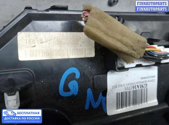 Щиток приборов на Nissan Juke