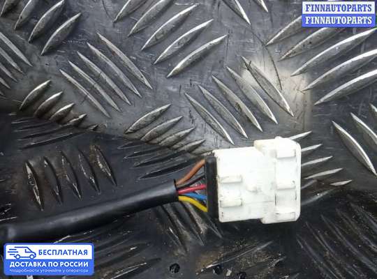 Зеркало боковое на Citroen Berlingo I (MF)