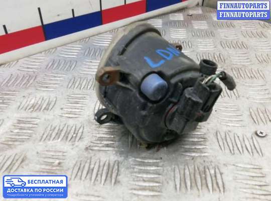 Фара противотуманная (ПТФ) на Toyota Auris I (E150)