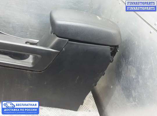 Подлокотник на Kia Sportage III (SL)