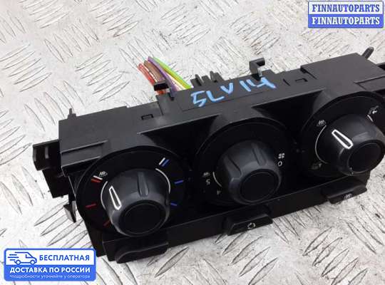 Блок управления печкой на Citroen C3 II