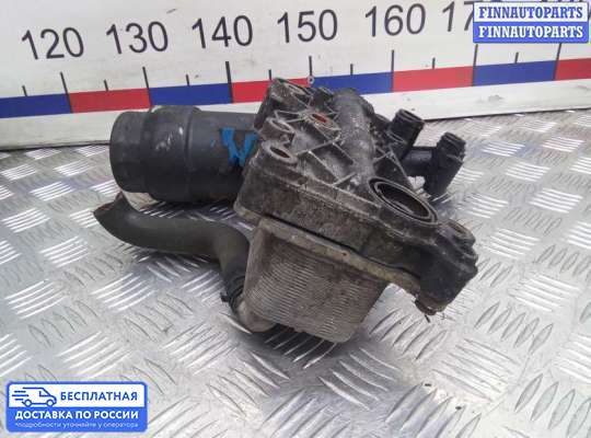 Корпус масляного фильтра на Mercedes-Benz Vito (W639)