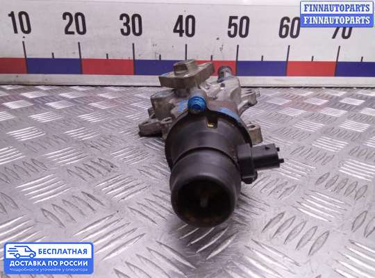 Корпус термостата на Opel Meriva B