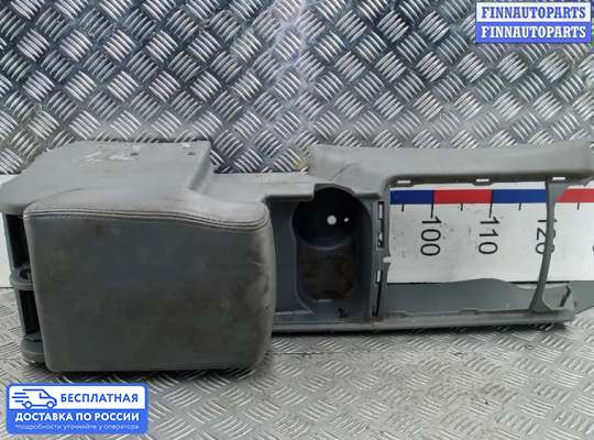 Подлокотник на Jeep Grand Cherokee III (WK, WH)