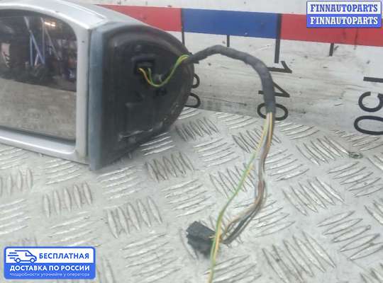 Зеркало боковое на Mercedes-Benz C (W203)