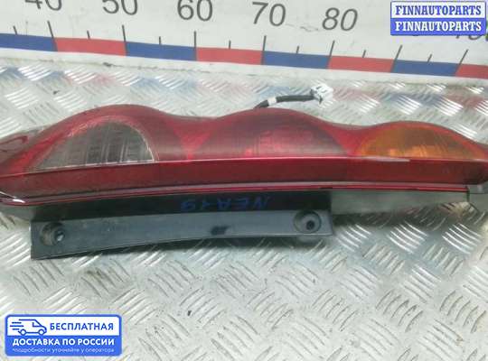 Фонарь задний на Nissan Note (E11)
