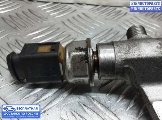 Рампа (рейка) топливная на Volkswagen Passat B7 (36)