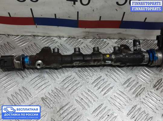 Рампа (рейка) топливная на Volkswagen Passat B7 (36)