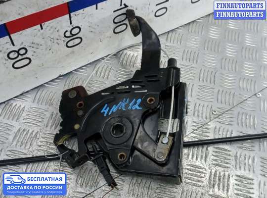 Ручник (рычаг ручного тормоза) на Mercedes-Benz Vito (W639)