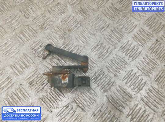 Датчик дорожного просвета на BMW X5 (E70)