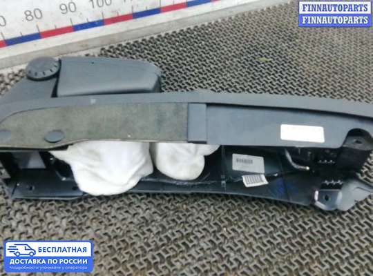 Подлокотник на Cadillac CTS I