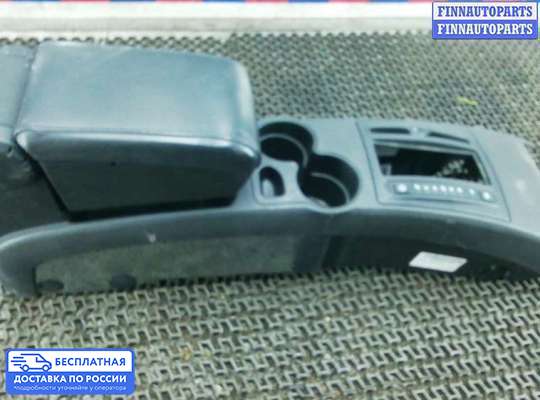Подлокотник на Cadillac CTS I