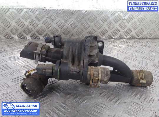 Корпус термостата на Ford Focus III