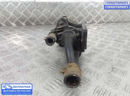 Корпус термостата на Ford Focus III