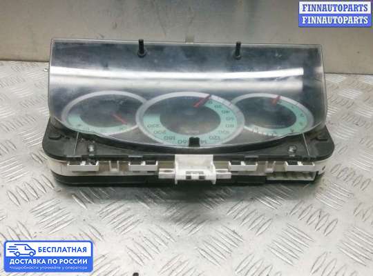 Щиток приборов на Toyota Corolla Verso III (AR10)