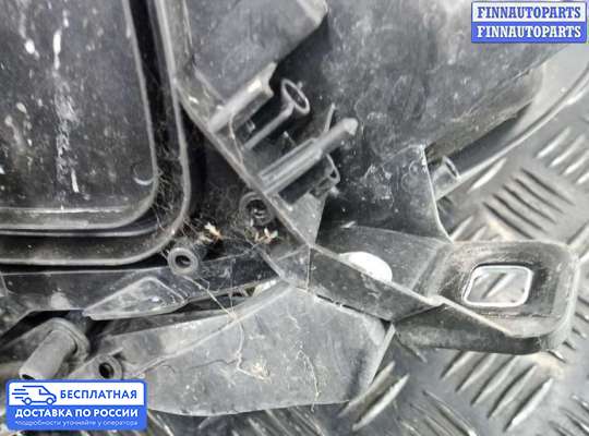 Фара передняя на Lancia Delta III